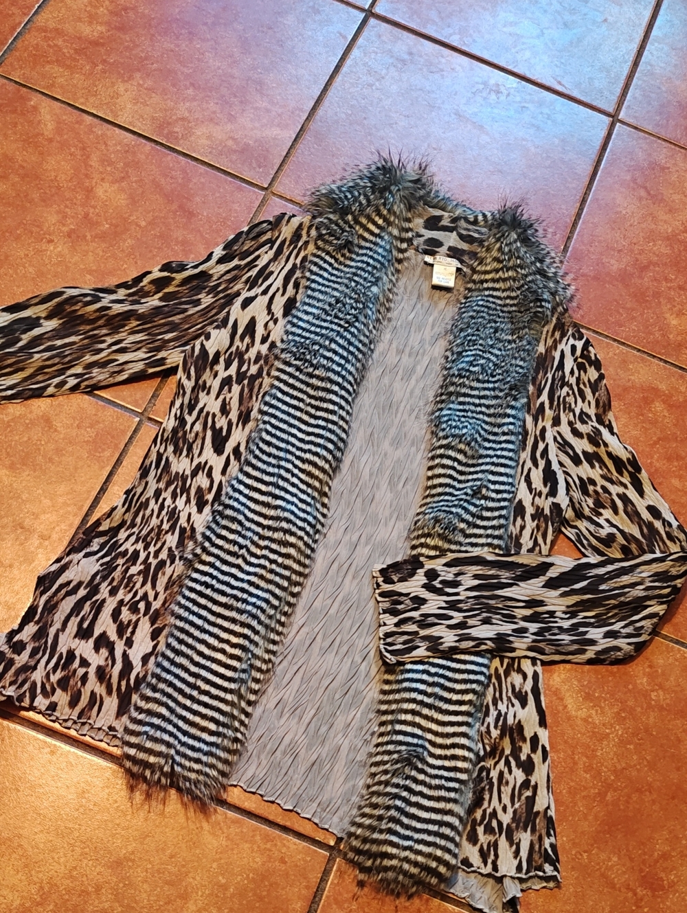 Leopard Print Faux Fur-Trim Women's Cardigan - Beige/Black